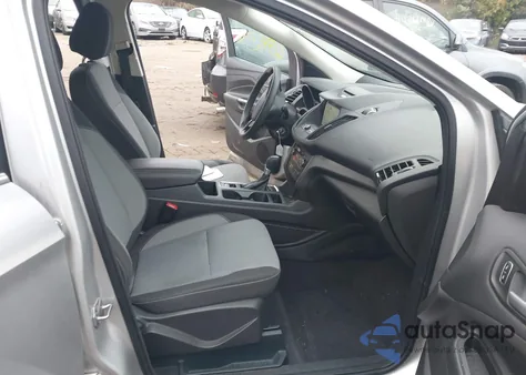 2017 Ford Escape Se z USA, uszkodzony, nr VIN 1FMCU9G92HUB07125